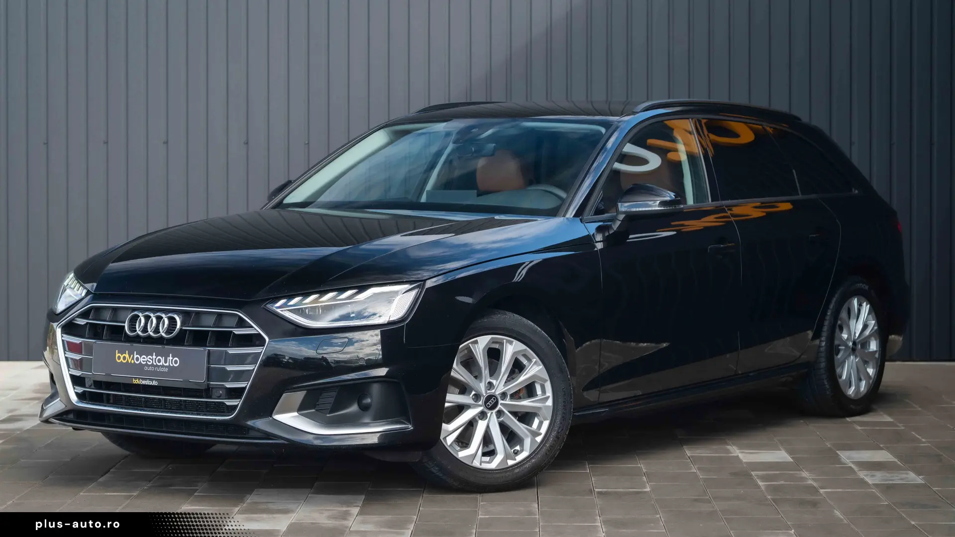 AUDI A4 2023 — imagine 3