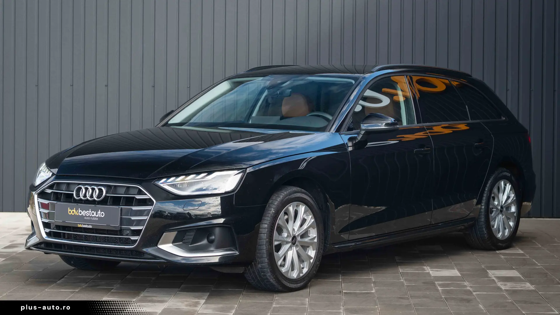 AUDI A4 2023 — imagine 18