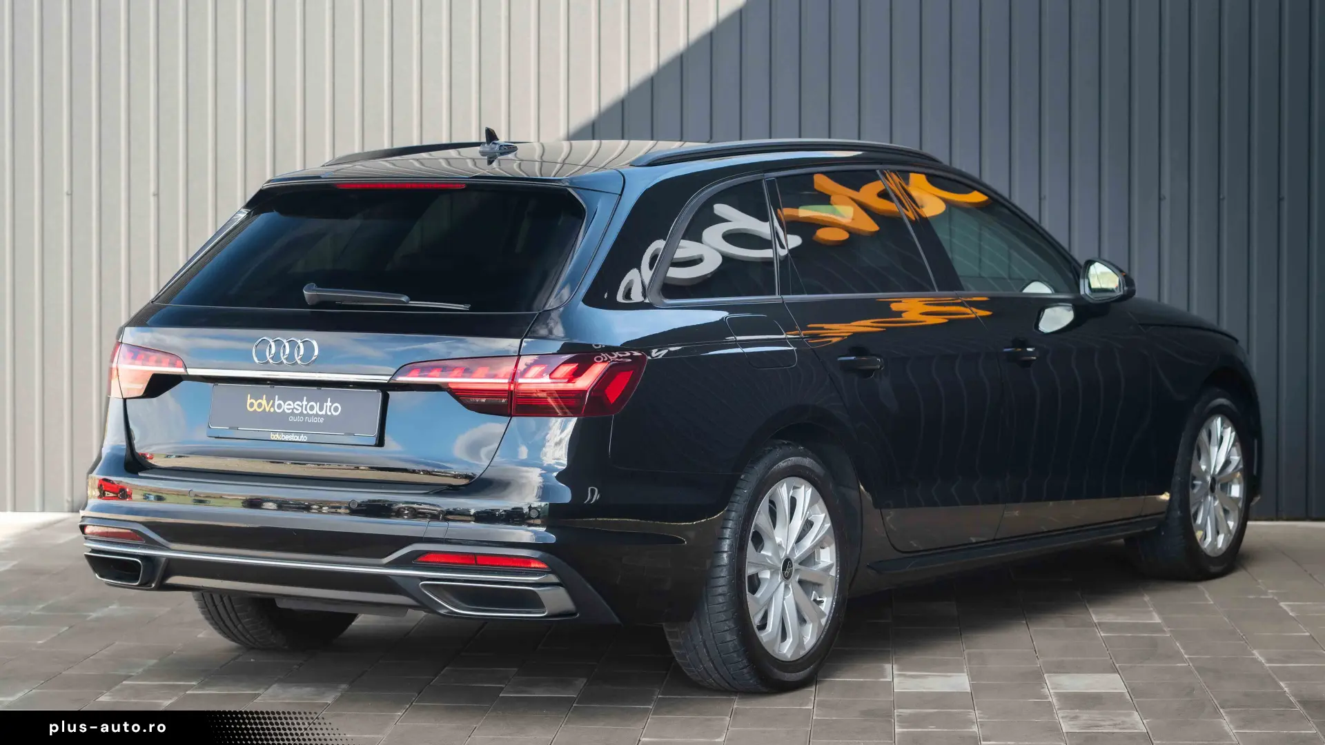 AUDI A4 2023 — imagine 35