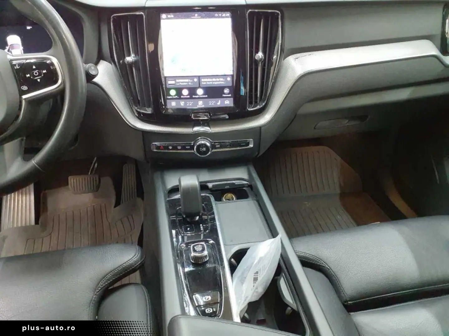 VOLVO XC60 2023 — imagine 9