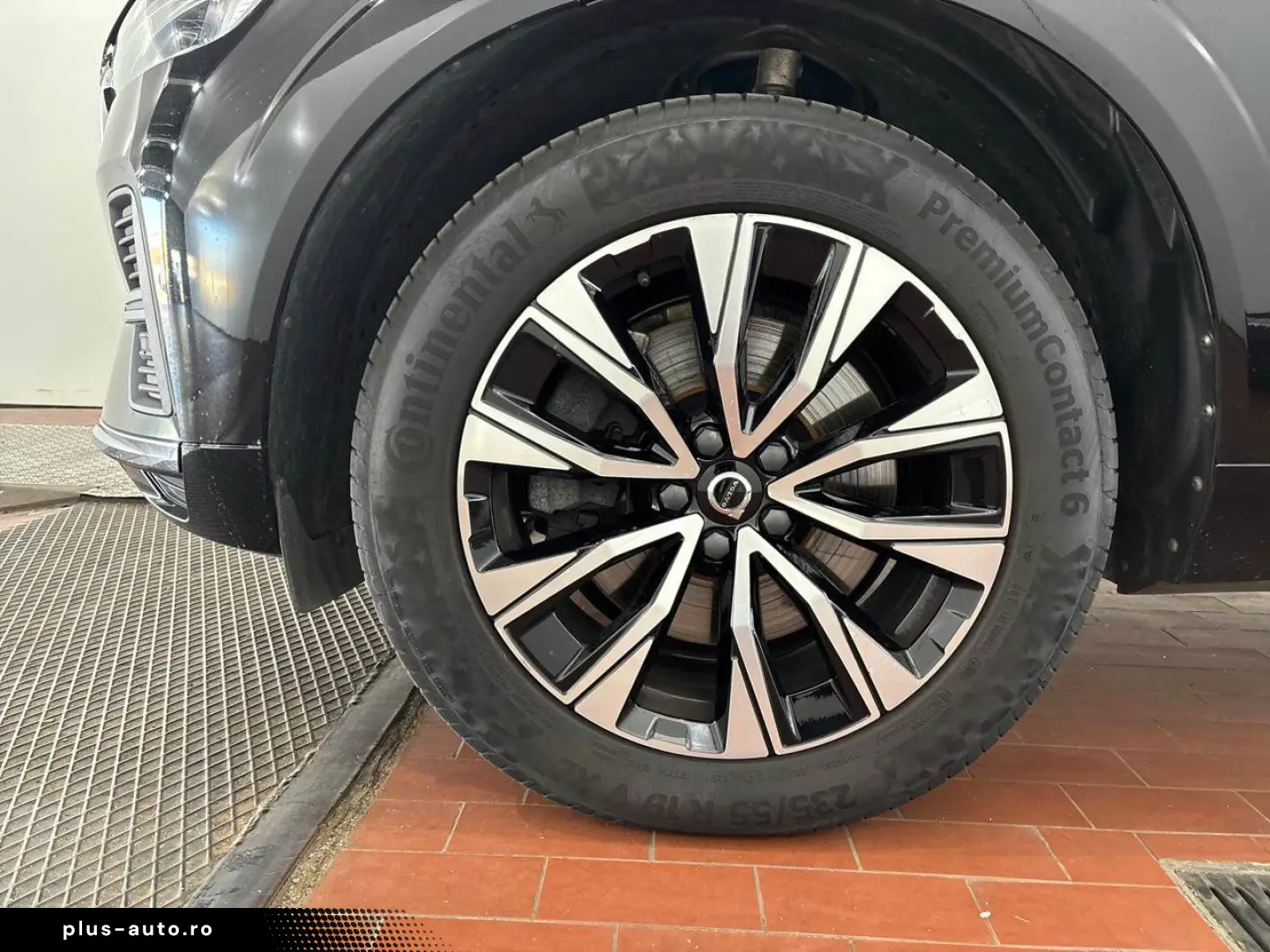 VOLVO XC60 2023 — imagine 11