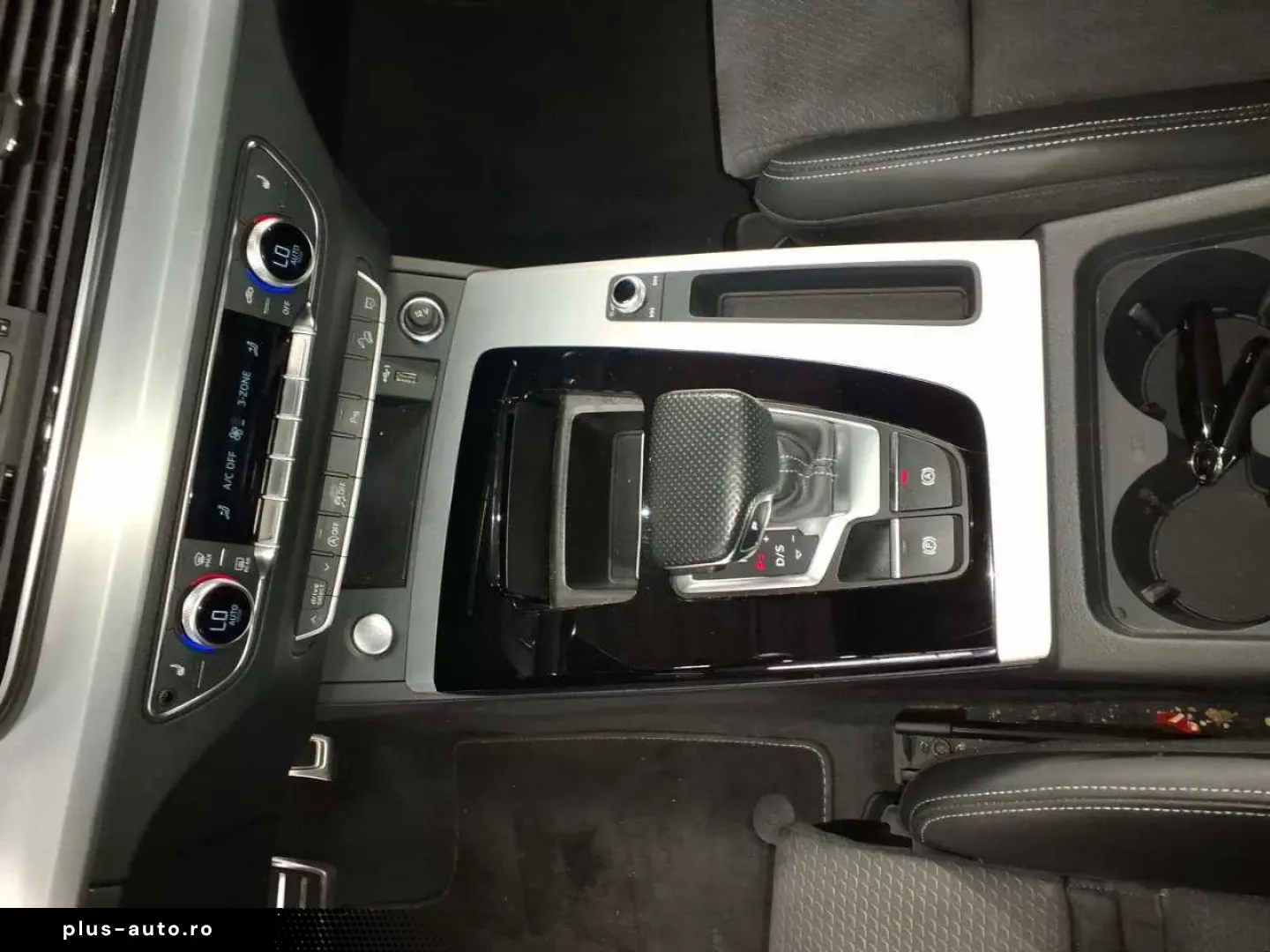 AUDI Q5 2022 — imagine 10