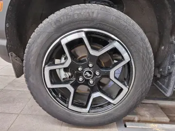 FORD Bronco 1.5 EB Big Bend 4x4 Navi LED