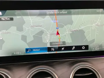 MERCEDES-BENZ E 300 de Avantgarde T-Leder Navi LED
