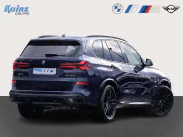 BMW X5 xDrive40d M package H&K AHK