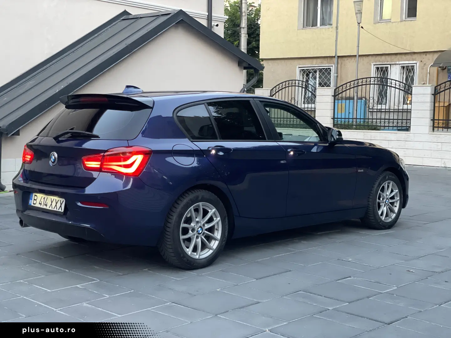 BMW 118