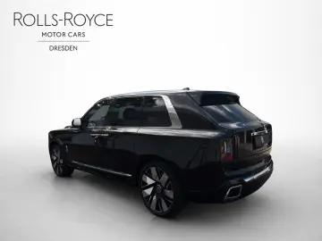 Rolls-Royce Cullinan - LIVRARE RAPIDA