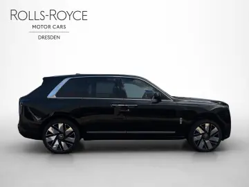 Rolls-Royce Cullinan - LIVRARE RAPIDA