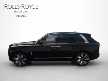 Rolls-Royce Cullinan - LIVRARE RAPIDA