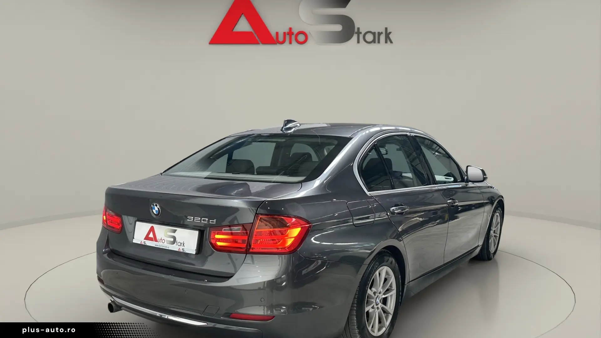 BMW Seria 3 320d Efficient Dynamic Edition Aut. Luxury Line