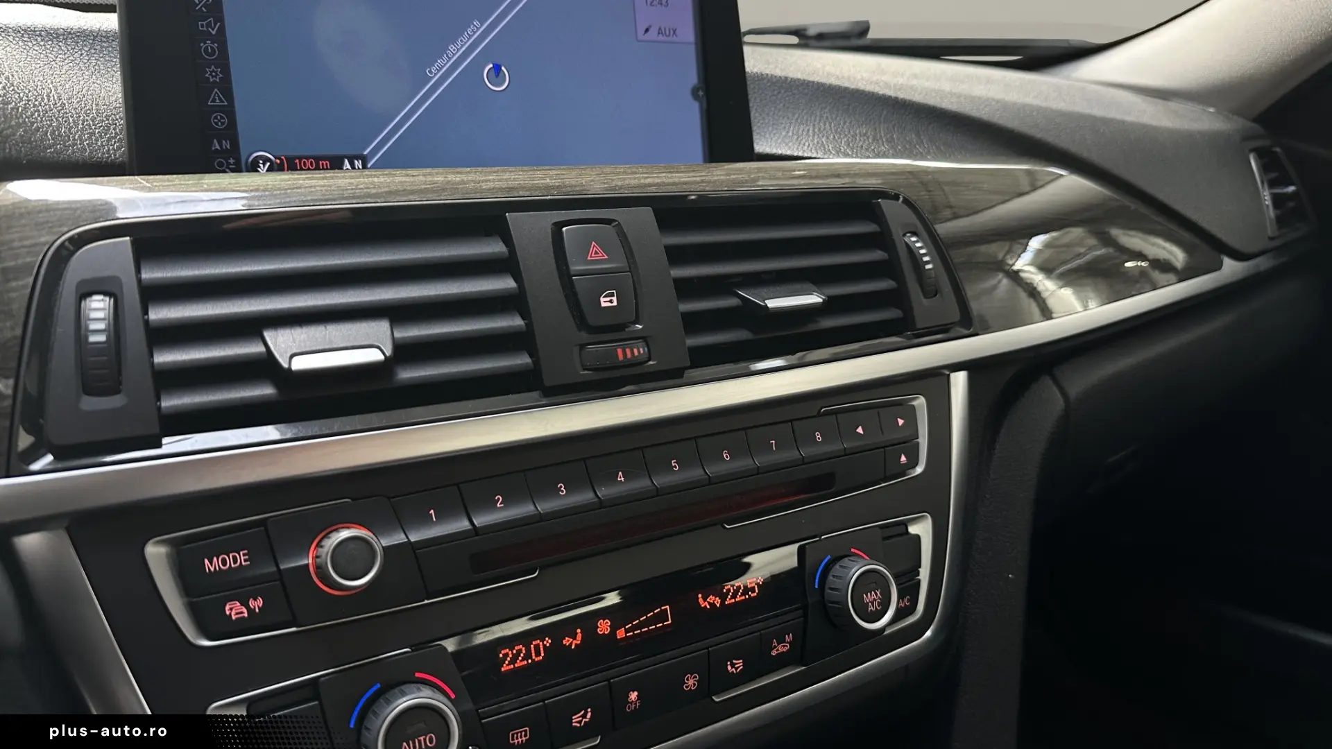 BMW Seria 3 320d Efficient Dynamic Edition Aut. Luxury Line