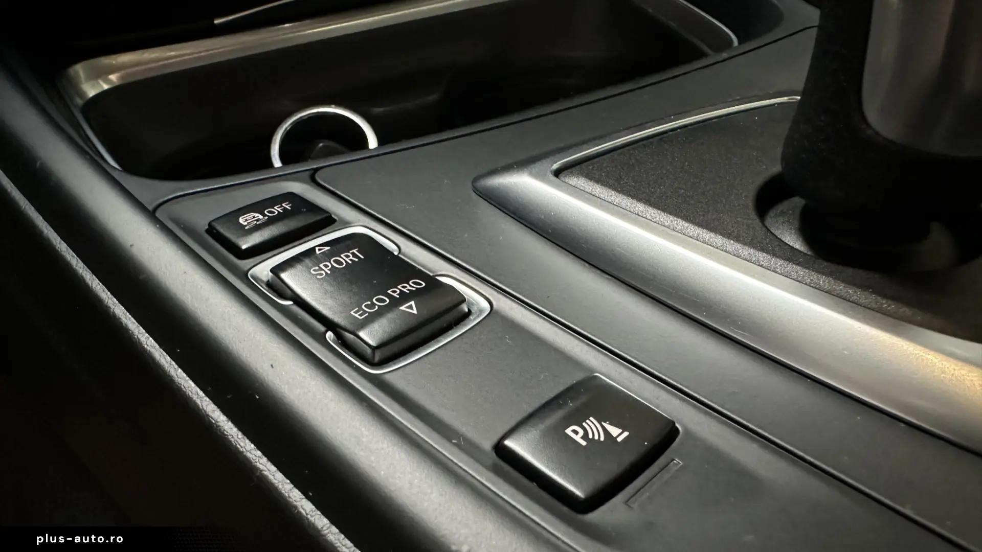 BMW Seria 3 320d Efficient Dynamic Edition Aut. Luxury Line