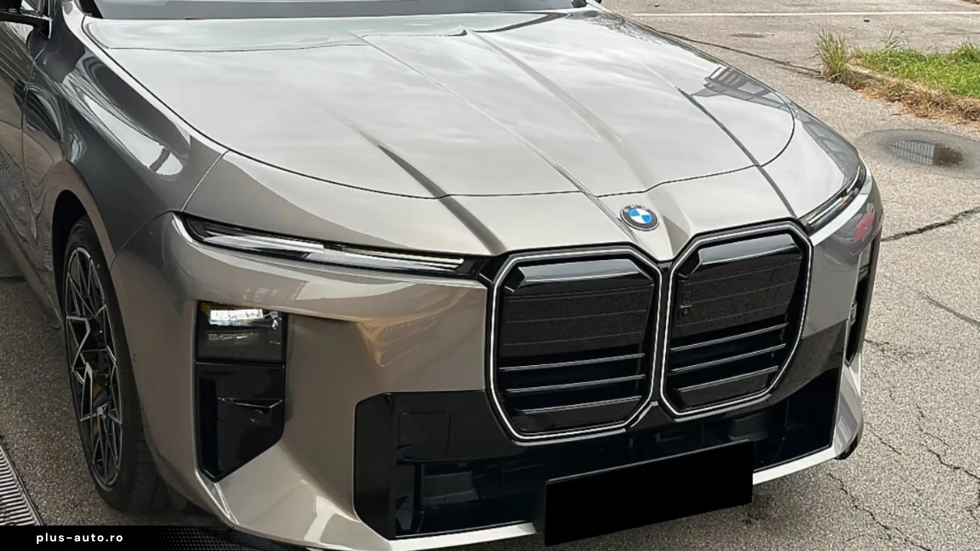 BMW 740 i xDrive Limousine M-Paket PRO