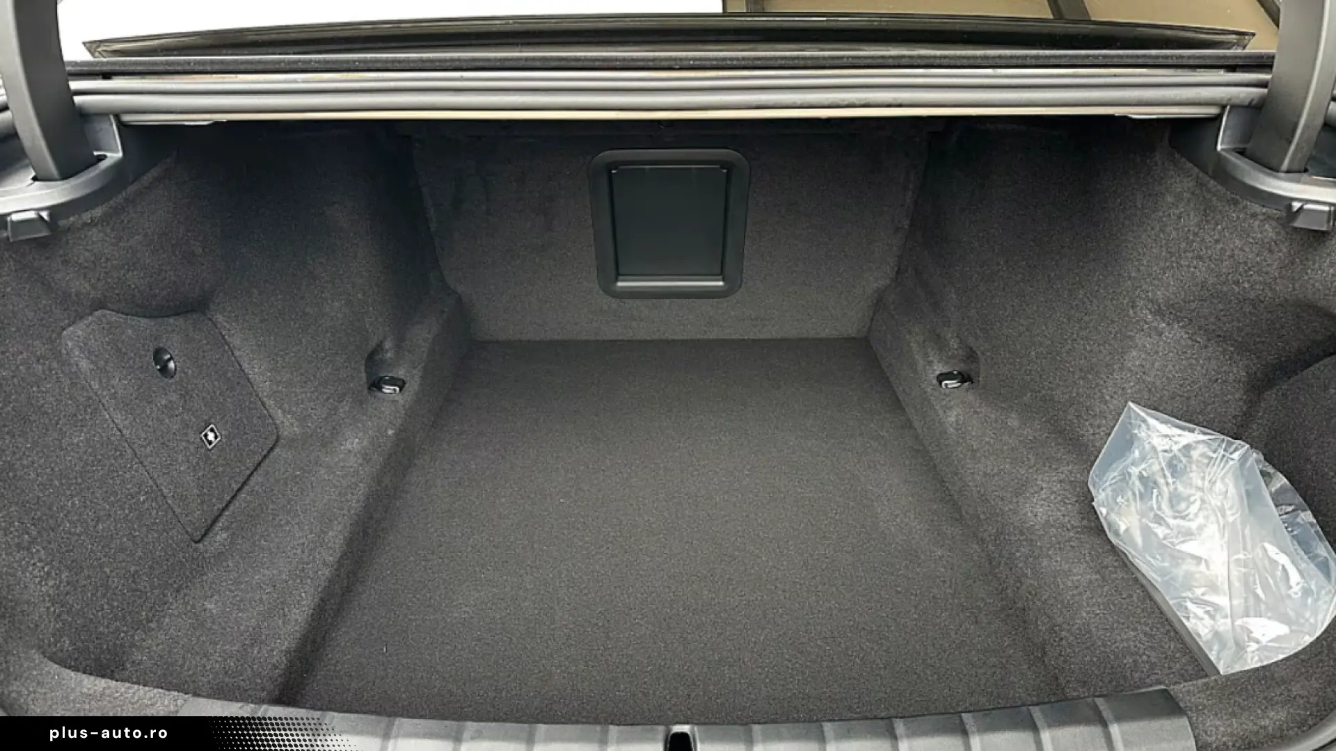 BMW 740 i xDrive Limousine M-Paket PRO