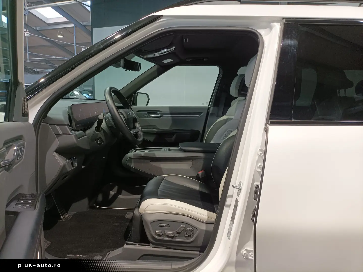 KIA EV9 99 8 kWh GT-line 4WD LED 360  Leder Navi AHK