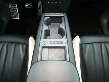 KIA EV9 GT-line  HUD 360  Relax