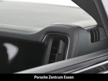 PORSCHE Cayenne E-Hybrid Coupe