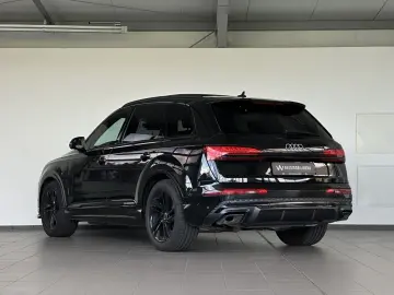 AUDI Q7 50 TDI quattro S Line PANO AHK 360 HUD ACC