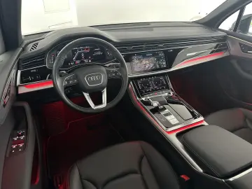 AUDI Q7 50 TDI quattro S Line PANO AHK 360 HUD ACC