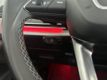 AUDI Q7 50 TDI quattro S Line PANO AHK 360 HUD ACC