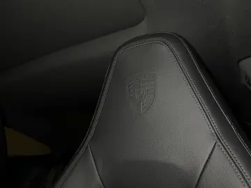PORSCHE 992 (911) Carrera   Sportabgas   InnoDrive