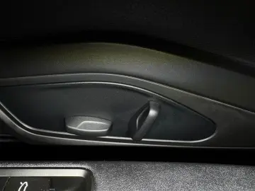 PORSCHE 992 (911) Carrera   Sportabgas   InnoDrive