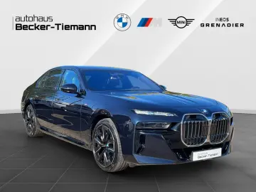 BMW 740d xDrive M Sport  Automatiktüren  B&W HiFi