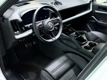 PORSCHE Cayenne S E-Hybrid HA-Lenkung   HD-Matrix   BOSE