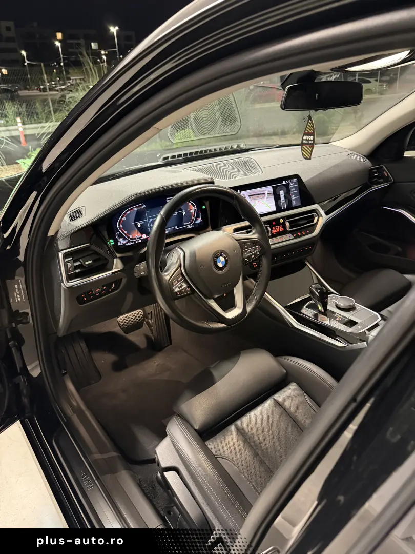 BMW 3 Series 2022 — imagine 11