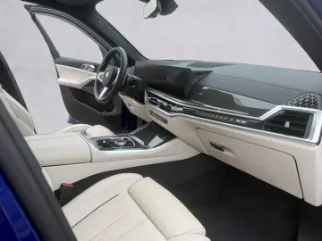 BMW X5 xDrive40d M-Sport HK HUD