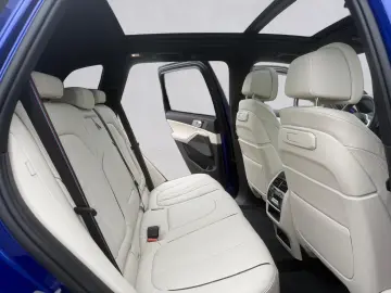 BMW X5 xDrive40d M-Sport HK HUD