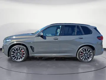BMW X5 xDrive30d M Sport Pro ACC AHK Komfortsitze