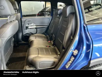 Mercedes-AMG GLB 35 4MATIC 7 LOCURI • DISTRONIC • 360