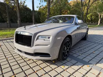 Rolls-Royce Wraith Black Badge   V12 STARLIGHT • NIGHT