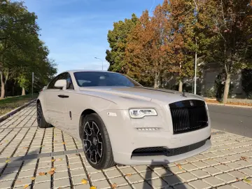 Rolls-Royce Wraith Black Badge   V12 STARLIGHT • NIGHT