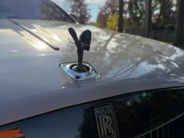 Rolls-Royce Wraith Black Badge   V12 STARLIGHT • NIGHT
