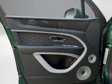 Bentley Bentayga V8 Speed  BLACKLINE • CERAMIC • B&O