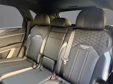 Bentley Bentayga V8 Speed  BLACKLINE • CERAMIC • B&O
