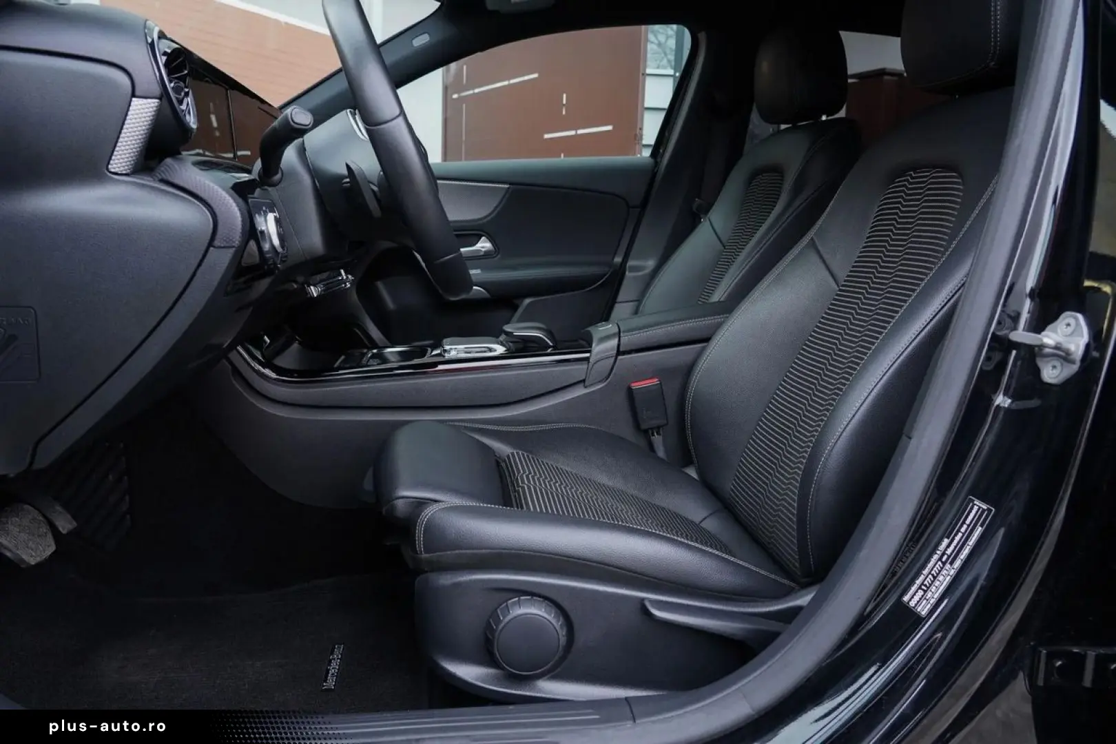 Mercedes-Benz A-180