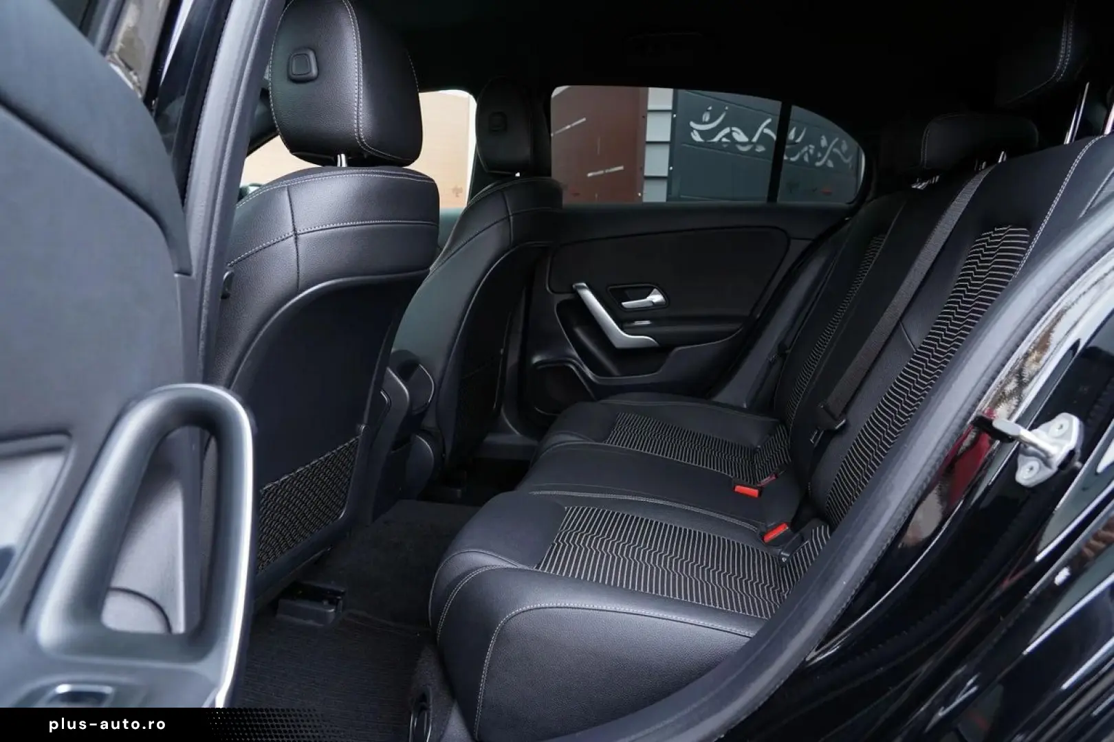 Mercedes-Benz A-180