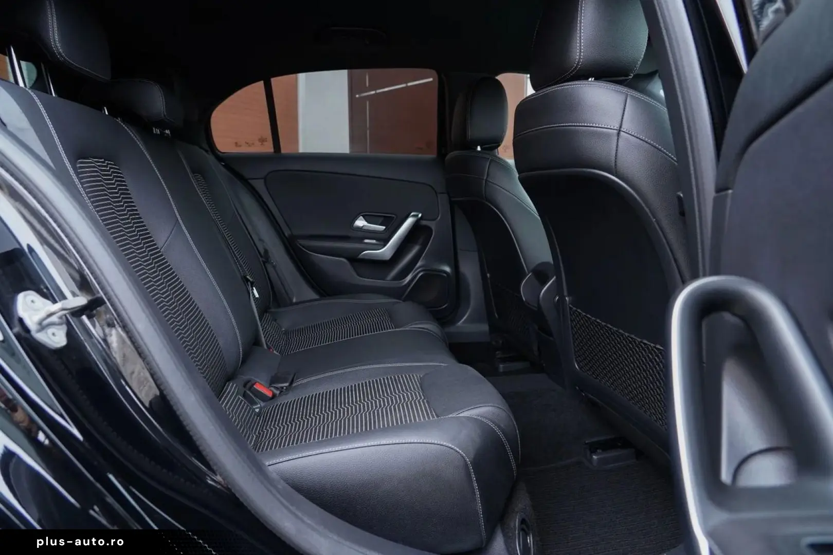 Mercedes-Benz A-180
