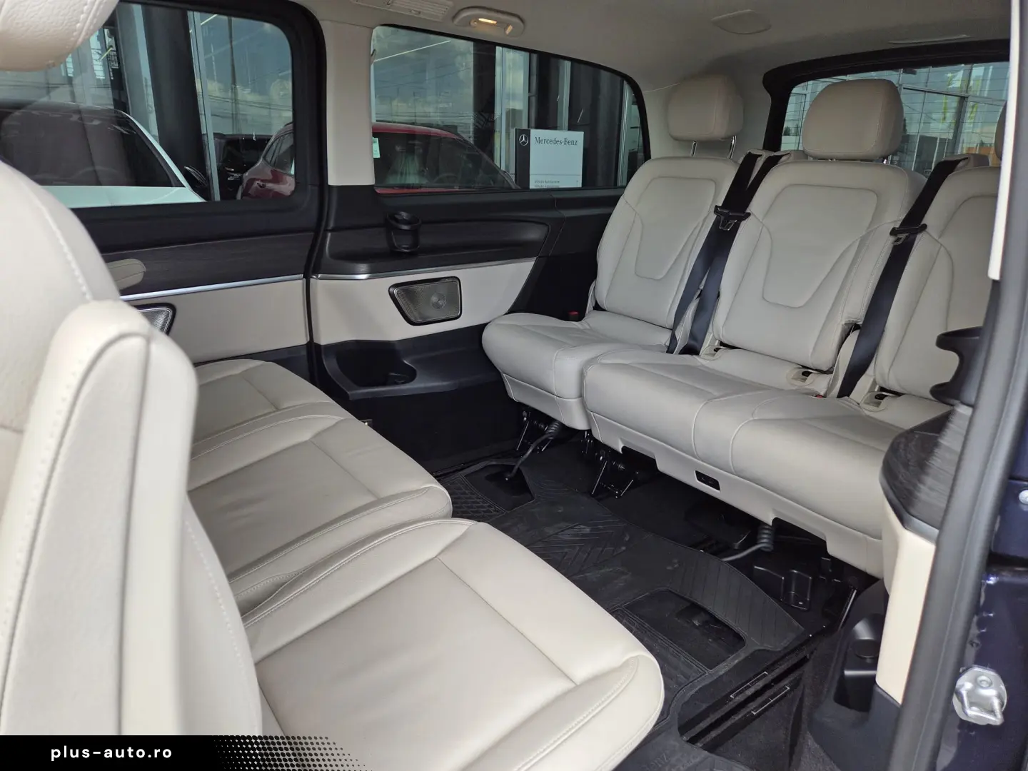MERCEDES-BENZ V-Class 2025 — imagine 7