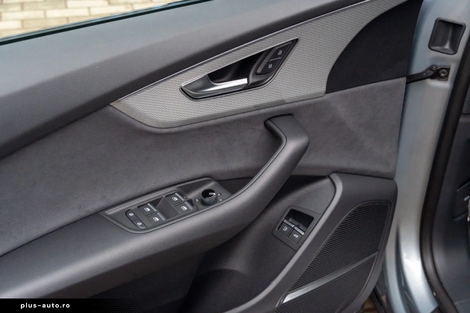 AUDI Q8 2025 — imagine 18