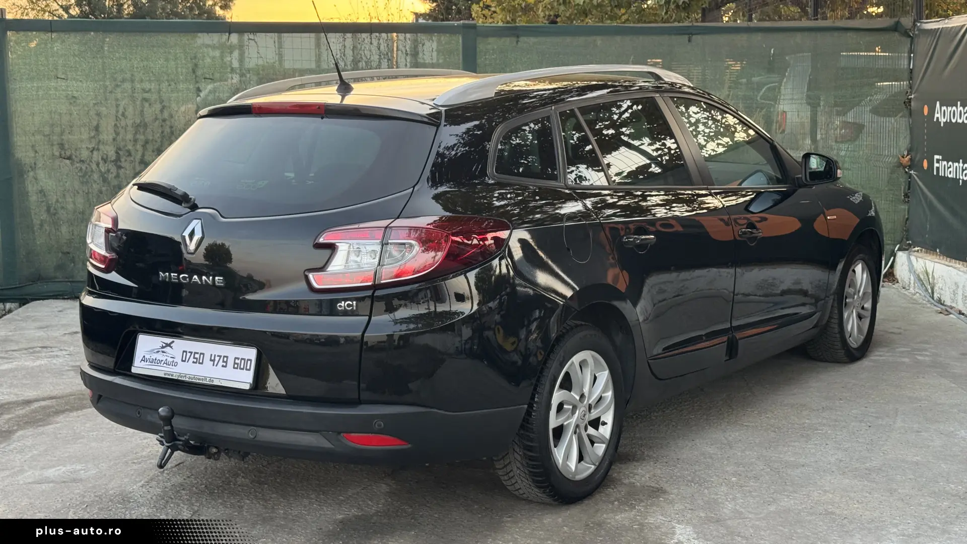 Renault Mégane 1.5 dCi Limited EDC– 110 CP – AUTOMATĂ – 2015