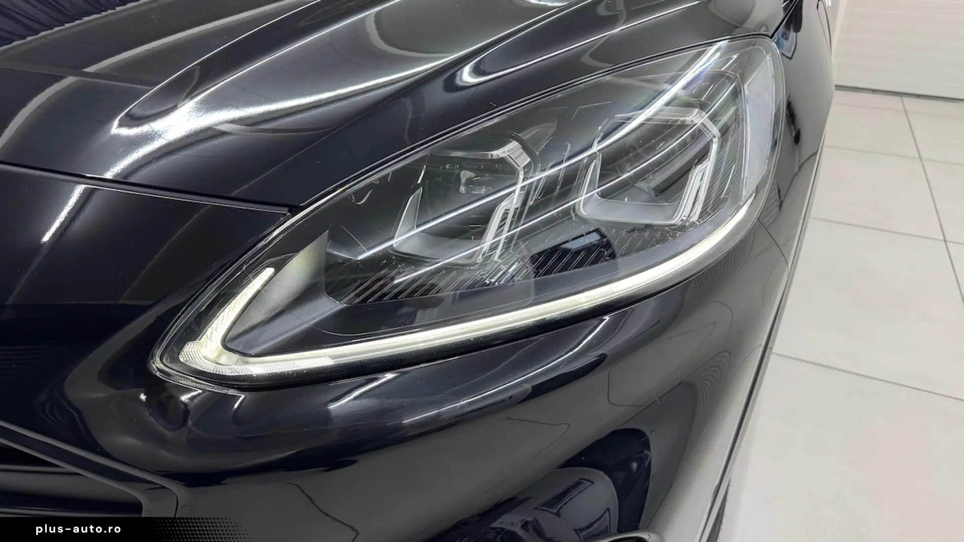 Ford Kuga Plug-in Hybrid ST Line X