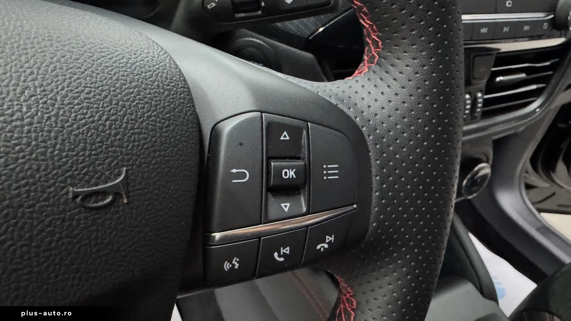 Ford Kuga Plug-in Hybrid ST Line X