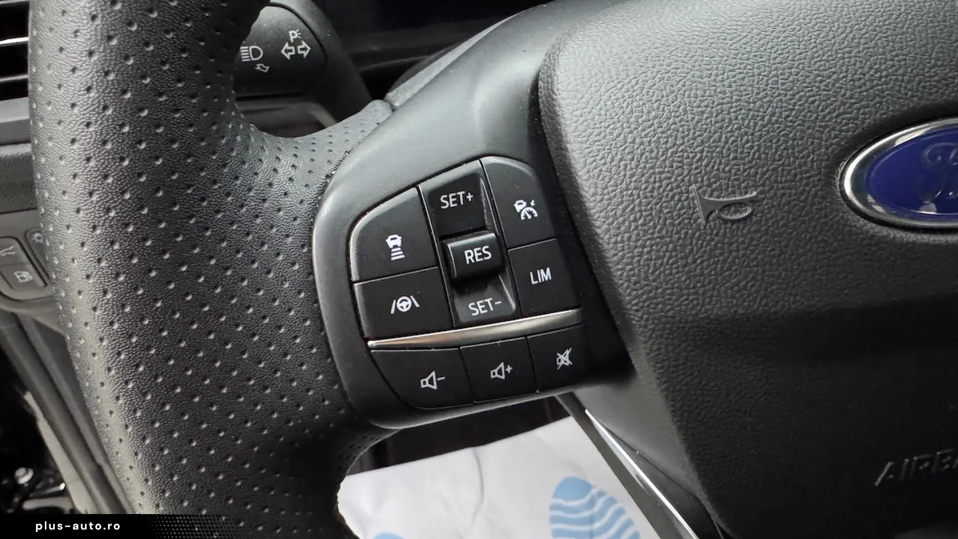 Ford Kuga Plug-in Hybrid ST Line X