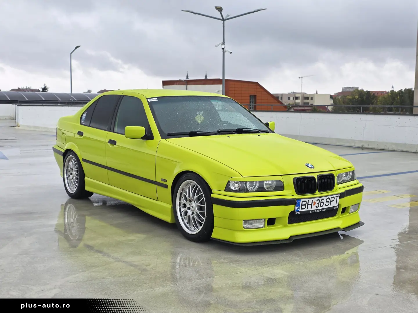 BMW 318i E36 Rieger Tuning - OMOLOGAT în Talon