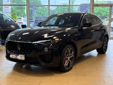 Maserati Levante Modena S ACC Pano H K 360Cam Memory