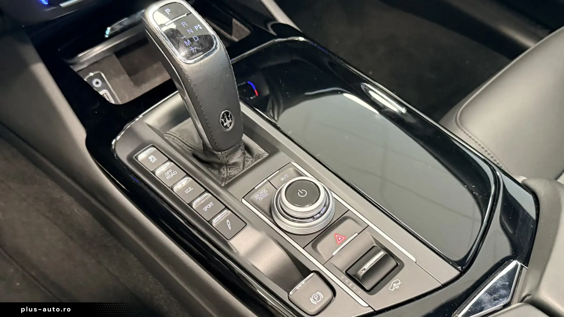 Maserati Levante Modena S ACC Pano H K 360Cam Memory